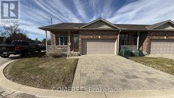 1 - 220 WALNUT STREET  Lucan Biddulph (Lucan), ON N0M 2J0