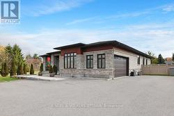 1296 BANKFIELD ROAD Ottawa, ON K4M 1C4