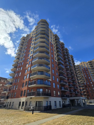 Façade - 401-3330 Boul. Le Carrefour, Laval (Chomedey), QC - Outdoor With Facade