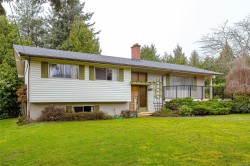 4108 Torquay Dr  Saanich, BC V8N 3K9