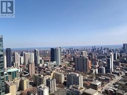 4302 - 42 CHARLES STREET E  Toronto, ON M4Y 1T4