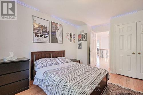 8 Elmsley Drive, Richmond Hill, ON - Indoor Photo Showing Bedroom