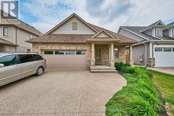 25 MCFARLAND STREET Thorold (Hurricane/Merrittville), ON L2V 0E2