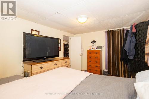 1443 1St Street E, Cornwall, ON - Indoor Photo Showing Bedroom