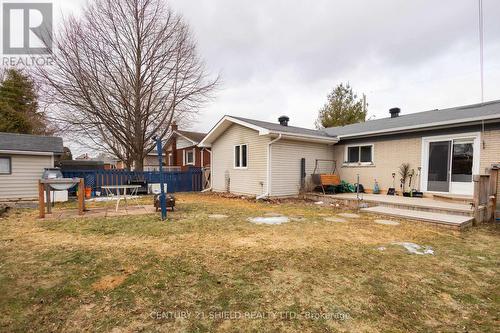 1443 1St Street E, Cornwall, ON - Outdoor With Deck Patio Veranda