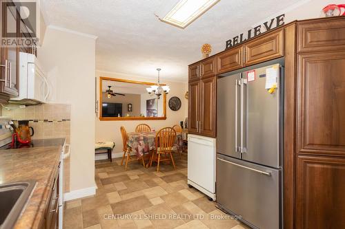 1443 1St Street E, Cornwall, ON - Indoor Photo Showing Kitchen