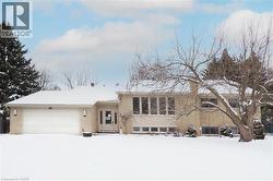 11 NORBERT Place  Kitchener, ON N2K 1E5