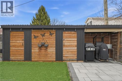 414 John Street N, Hamilton, ON - Outdoor