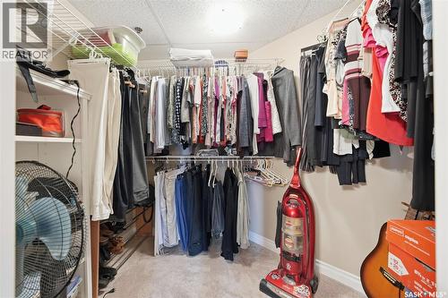 205 412 Willowgrove Square, Saskatoon, SK - Indoor With Storage