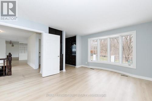 Main floor primary bedroom - 61 Tremont Drive, St. Catharines (Glendale/Glenridge), ON - Indoor
