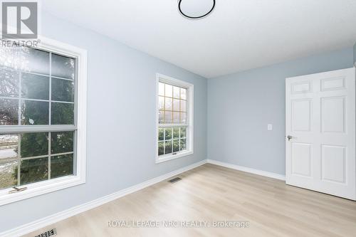 Main floor 2nd bedroom - 61 Tremont Drive, St. Catharines (Glendale/Glenridge), ON - Indoor Photo Showing Other Room