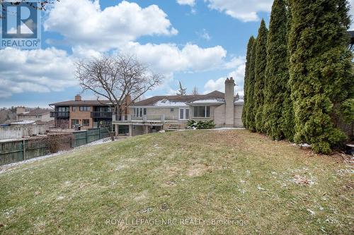 61 Tremont Drive, St. Catharines (Glendale/Glenridge), ON - Outdoor