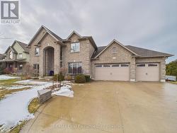 4 SCOTT CRESCENT  Huron-Kinloss, ON N2Z 0C6