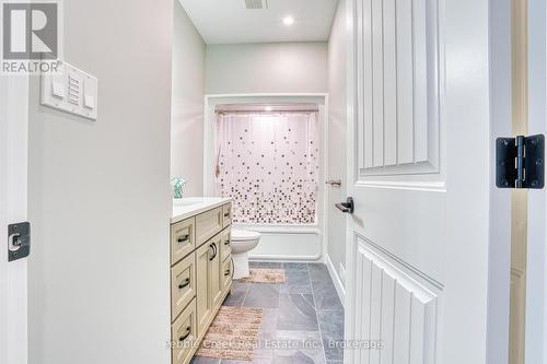 main level bathroom - 182 Shearwater Trail, Goderich (Goderich (Town)), ON - Indoor