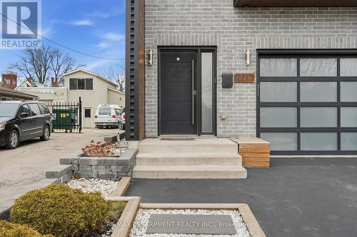 414 John Street, Hamilton, ON - Outdoor