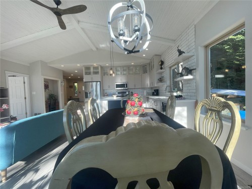 4712 Shell Beach Rd, Ladysmith, BC 