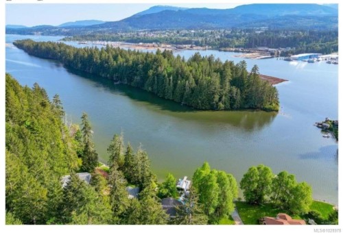 4712 Shell Beach Rd, Ladysmith, BC 
