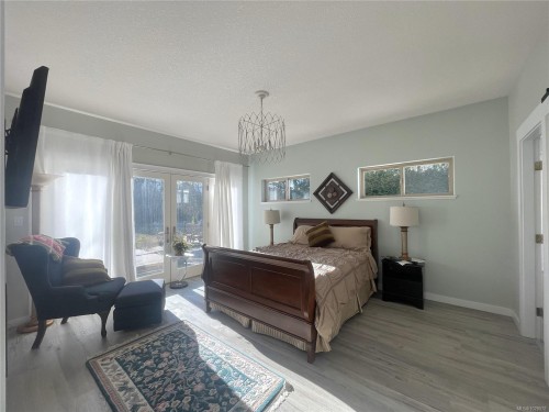 4712 Shell Beach Rd, Ladysmith, BC 