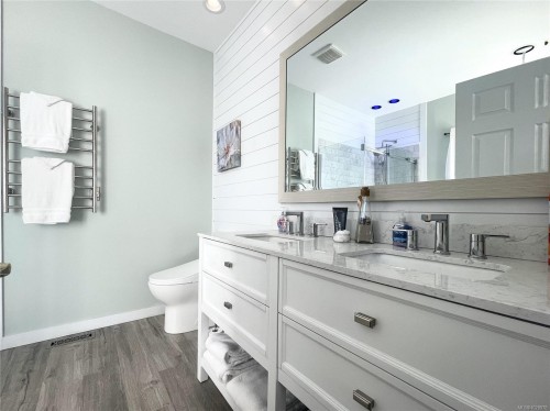 4712 Shell Beach Rd, Ladysmith, BC 