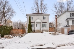 20 Rue Létourneau Laval (Sainte-Rose), QC H7L 2E1