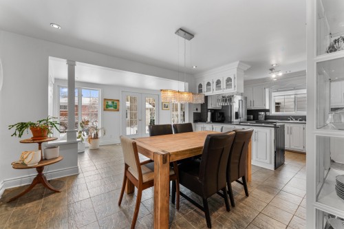 Vue d'ensemble - 20 Rue Létourneau, Laval (Sainte-Rose), QC - Indoor