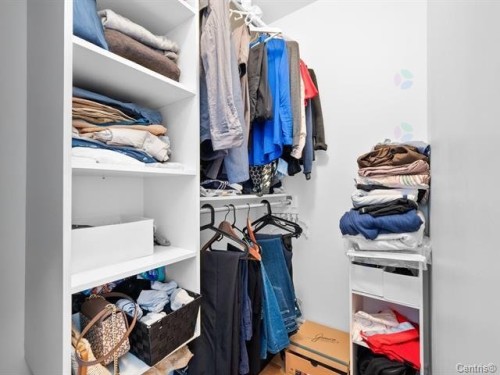 Closet - 1144 Rue St-Edouard, Longueuil (Le Vieux-Longueuil), QC - Indoor With Storage