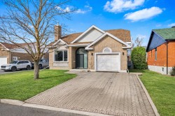 75 Rue du Parc-des-Érables  La Prairie, QC J5R 5Y1