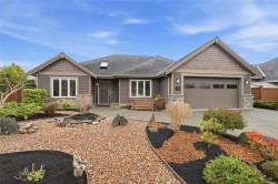 976 Windridge Pl  French Creek, BC V9P 0B7