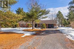 213 CALABOGIE ROAD Mcnab/Braeside, ON K7S 3G8