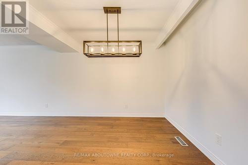 2565 Windjammer Road, Mississauga, ON - Indoor Photo Showing Other Room