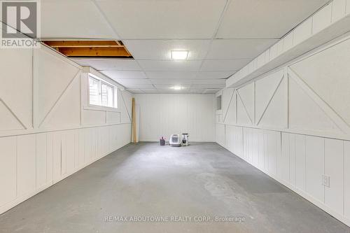 2565 Windjammer Road, Mississauga, ON - Indoor Photo Showing Other Room