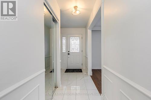 2565 Windjammer Road, Mississauga, ON - Indoor Photo Showing Other Room