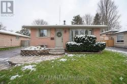 270 HIGHVIEW CRESCENT London South, ON N6J 4E3