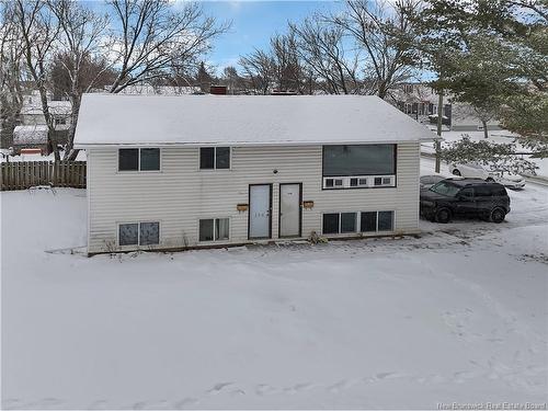 194-196 Lorne St, Moncton, NB 