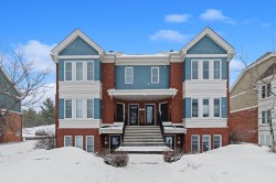 814 Boul. des Seigneurs-Dumont Saint-Jérôme, QC J7Z 0A1