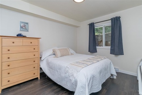 107-9916 Daniel St, Chemainus, BC - Indoor Photo Showing Bedroom