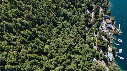 Lot 2 & 4 Willis Point Rd, Central Saanich, BC 