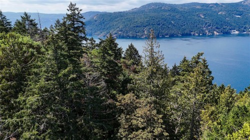 Lot 2 & 4 Willis Point Rd, Central Saanich, BC 