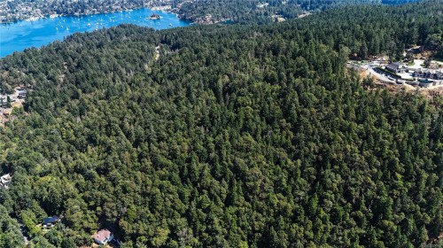 Lot 2 & 4 Willis Point Rd, Central Saanich, BC 