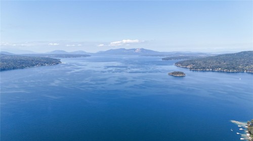 Lot 2 & 4 Willis Point Rd, Central Saanich, BC 
