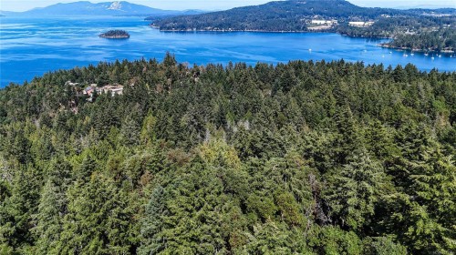 Lot 4 Willis Point Rd, Central Saanich, BC 