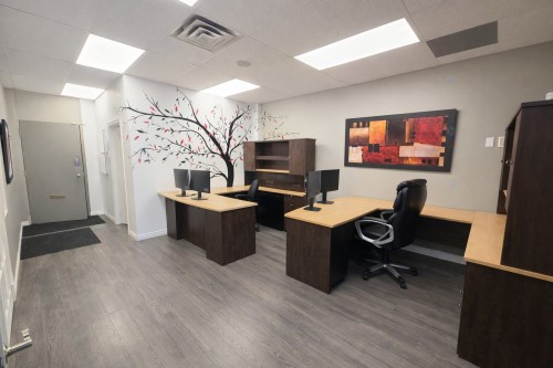 Bureau - 230-1527 Desserte Nord Laval (A-440) O., Laval (Chomedey), QC - Indoor Photo Showing Office