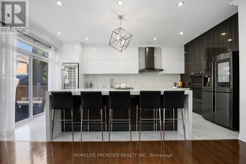 26 Barnstone Drive, Markham, ON - Indoor Photo Showing Kitchen With Upgraded Kitchen