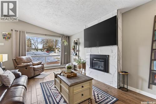 35 King Crescent, Humboldt, SK - Indoor Photo Showing Living Room With Fireplace