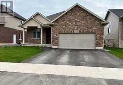 1209 UPPERS LANE  Thorold, ON L2V 0H1