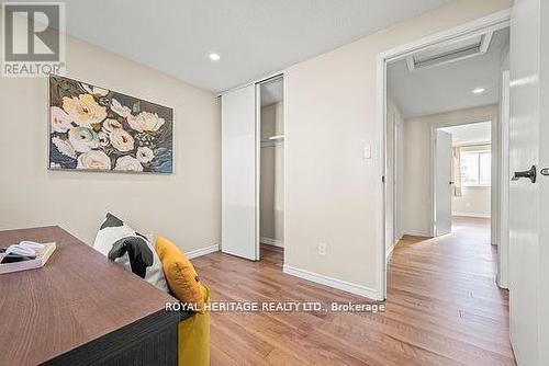 272 Phillip Murray Avenue N, Oshawa (Lakeview), ON - Indoor