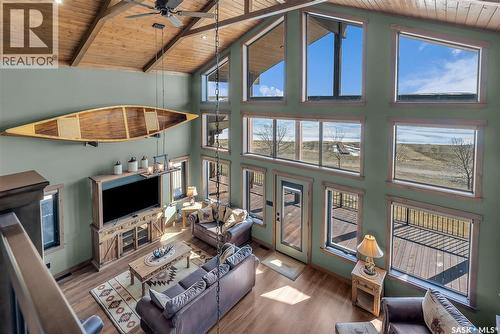35 Grace Bay, Diefenbaker Lake, SK - Indoor Photo Showing Other Room