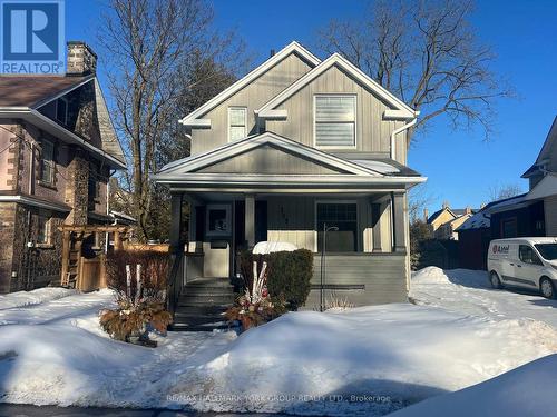 119 TEMPERANCE STREET  Aurora, ON L4G 2R2