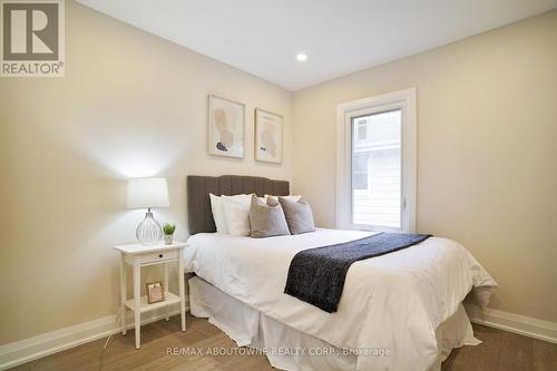 96 Mohawk Road E, Hamilton, ON - Indoor Photo Showing Bedroom