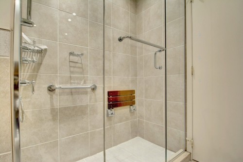 Salle de bains - 9 Rue Breton Woods, Beaconsfield, QC - Indoor Photo Showing Bathroom